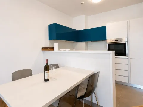 Izdavanje, jednosoban stan, 51m², City Kvart, Podgorica - image 4