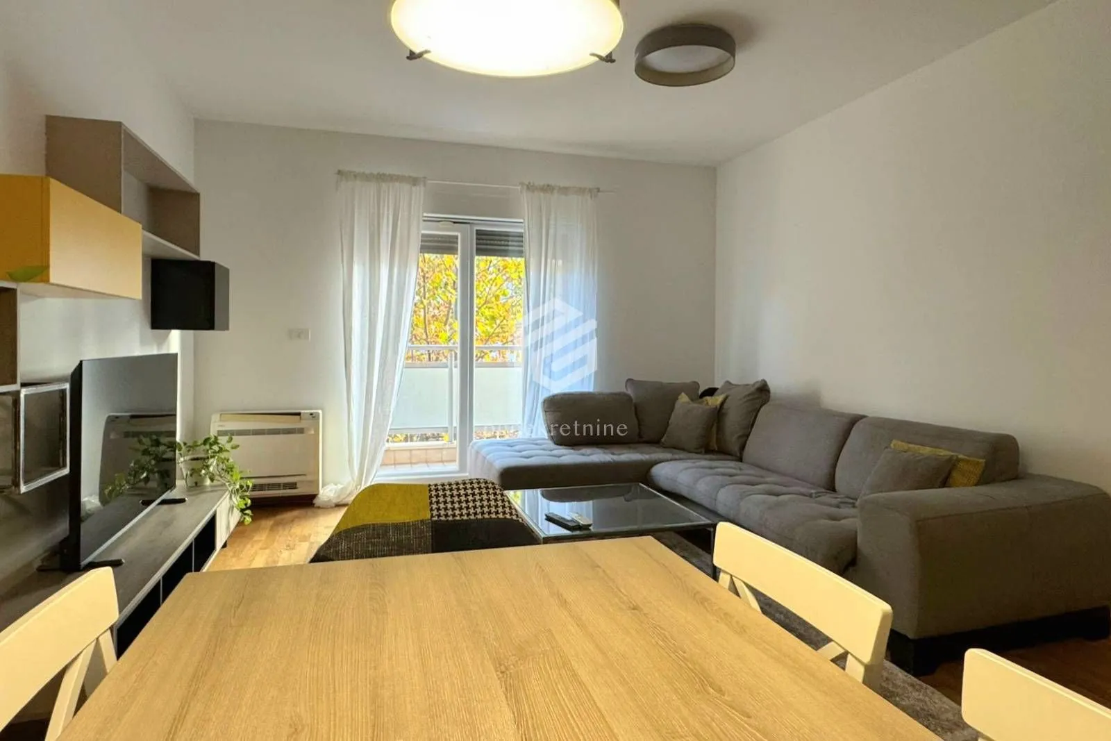 Prodaja, jednosoban stan, 54m², City Kvart, Podgorica