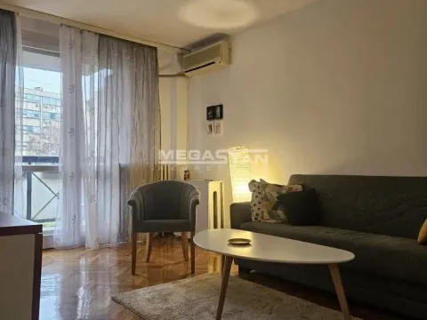 Stan in Kalenić Pijaca