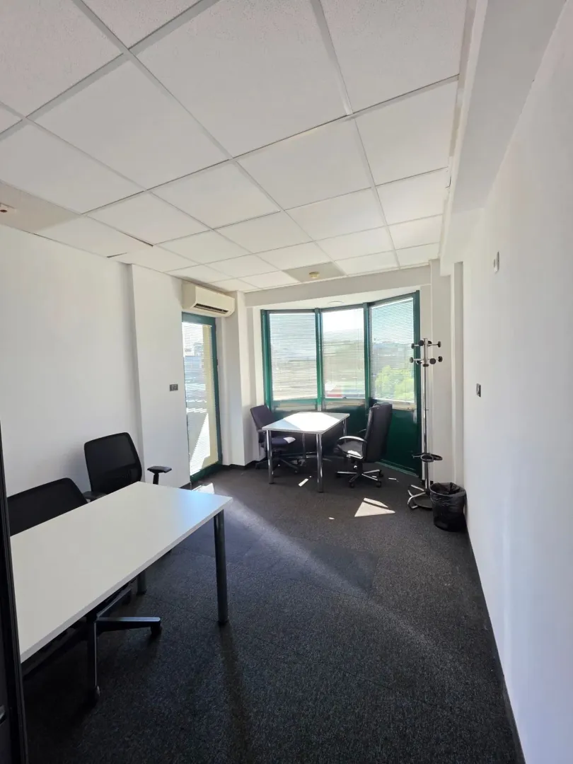 Rent, office space, 94m², Preko Morače, Podgorica