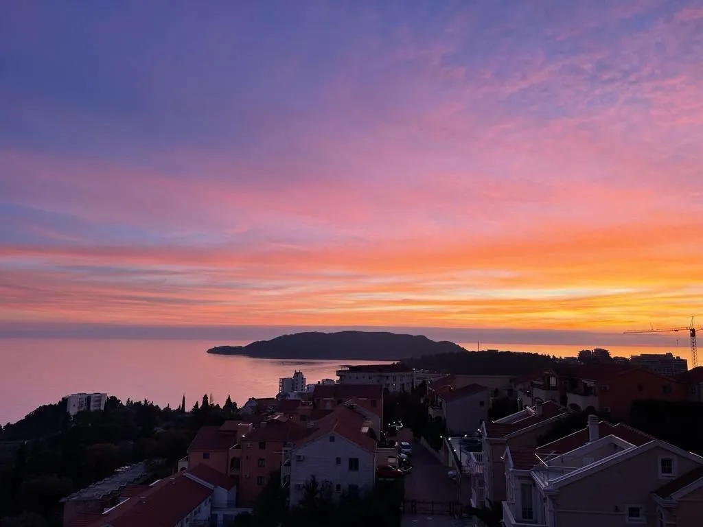 Sale, apartment, 51m², Bečići, Budva