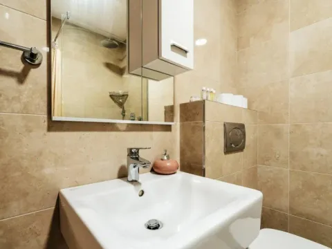 Sale, one bedroom apartment, 32m², Centar, Budva - image 7