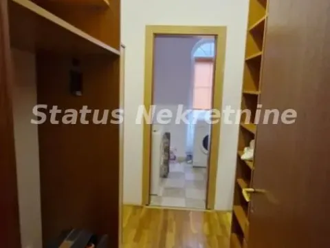 Prodaja, kuća, 338m², Sremska Kamenica, Petrovaradin - image 6