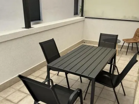 Rent, two bedroom apartment, 39m², Lekino Brdo, Voždovac Sve Podlokacije - image 13