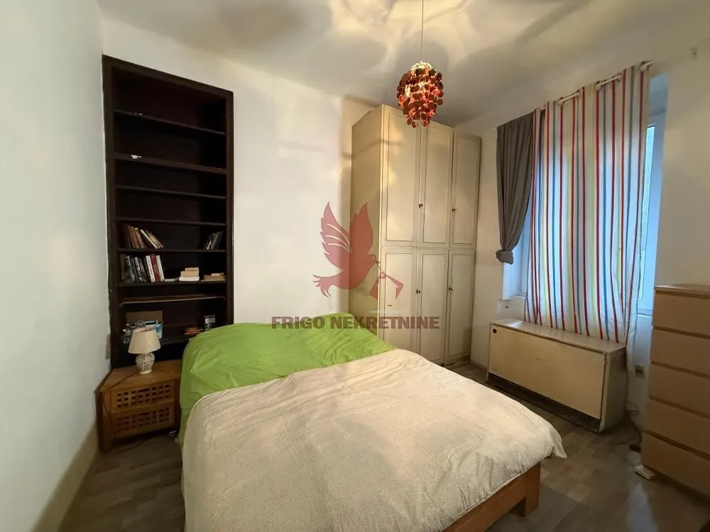 Sale, four bedroom apartment, 100m², Savski Venac, Beograd