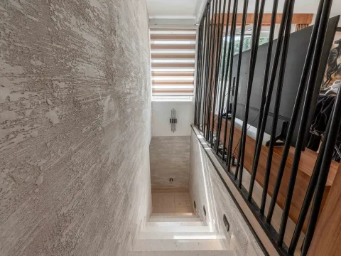 Sale, two bedroom apartment, 81m², Petrovac, Budva - image 15