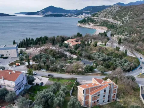 Zemljište in Kamenovo