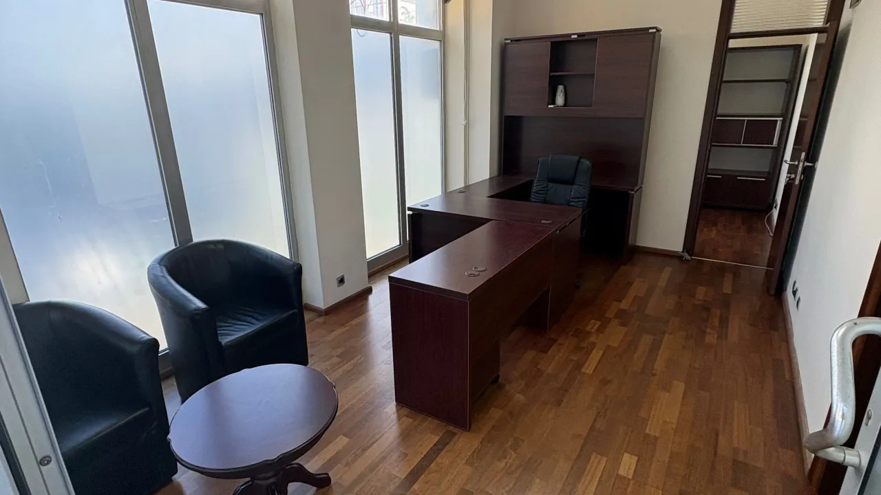 Rent, office space, 60m², Pobrežje, Podgorica