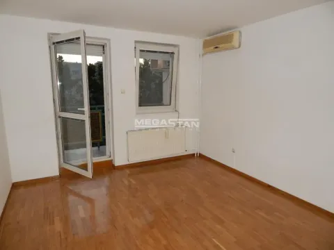 Izdavanje, dvosoban stan, 67m², Novi Beograd Sve Podlokacije, Beograd
