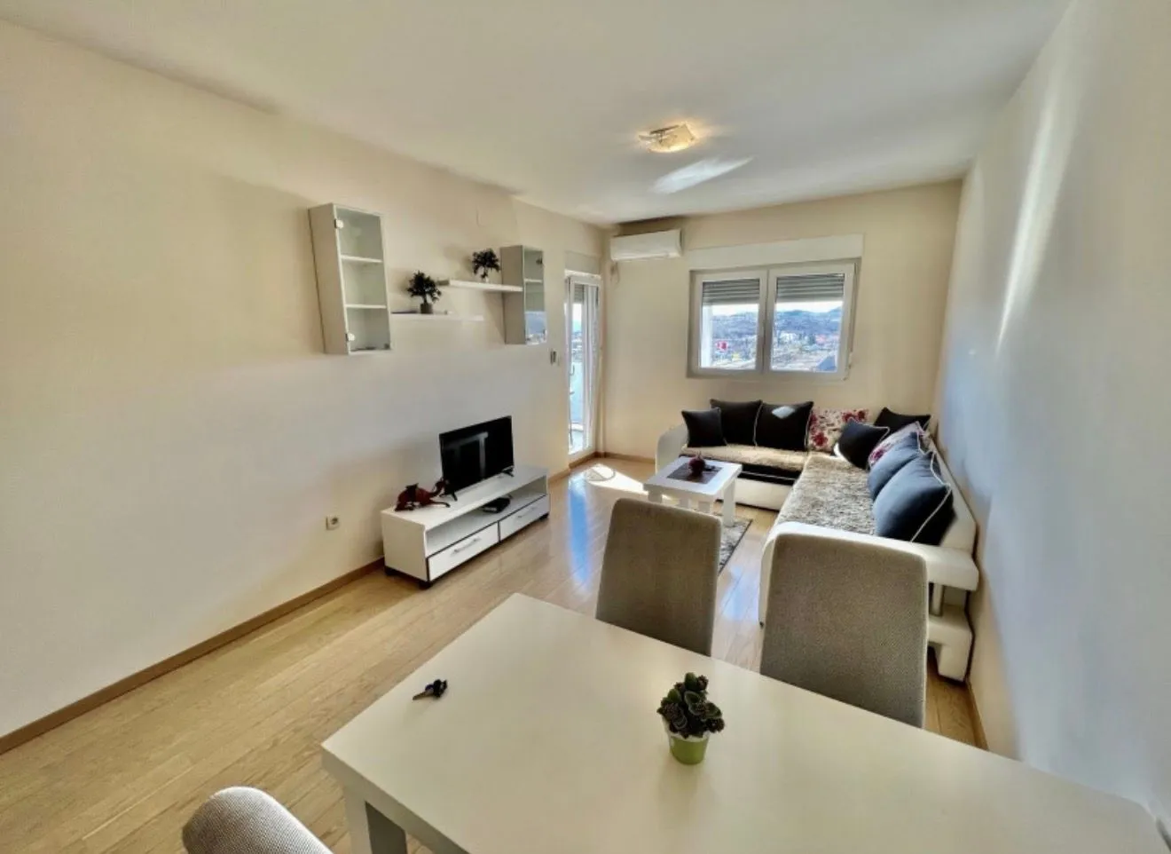 Prodaja, jednosoban stan, 47m², City Kvart, Podgorica