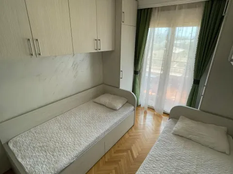 Rent, two bedroom apartment, 75m², Ljubović, Podgorica - image 1