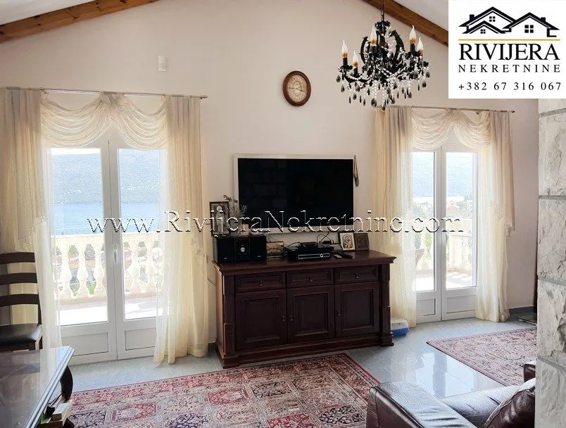 Sale, house, 202m², Baošići, Herceg Novi