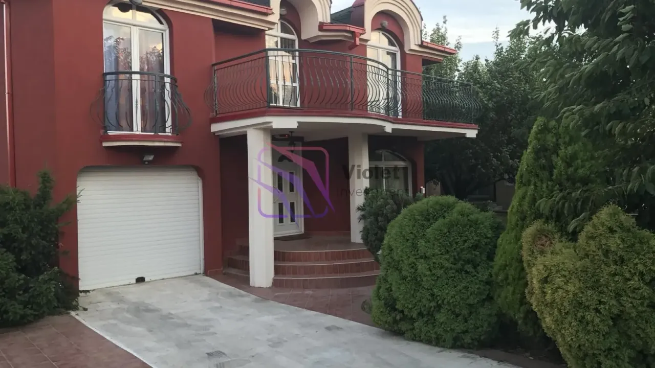 Rent, house, 200m², Donja Gorica, Podgorica