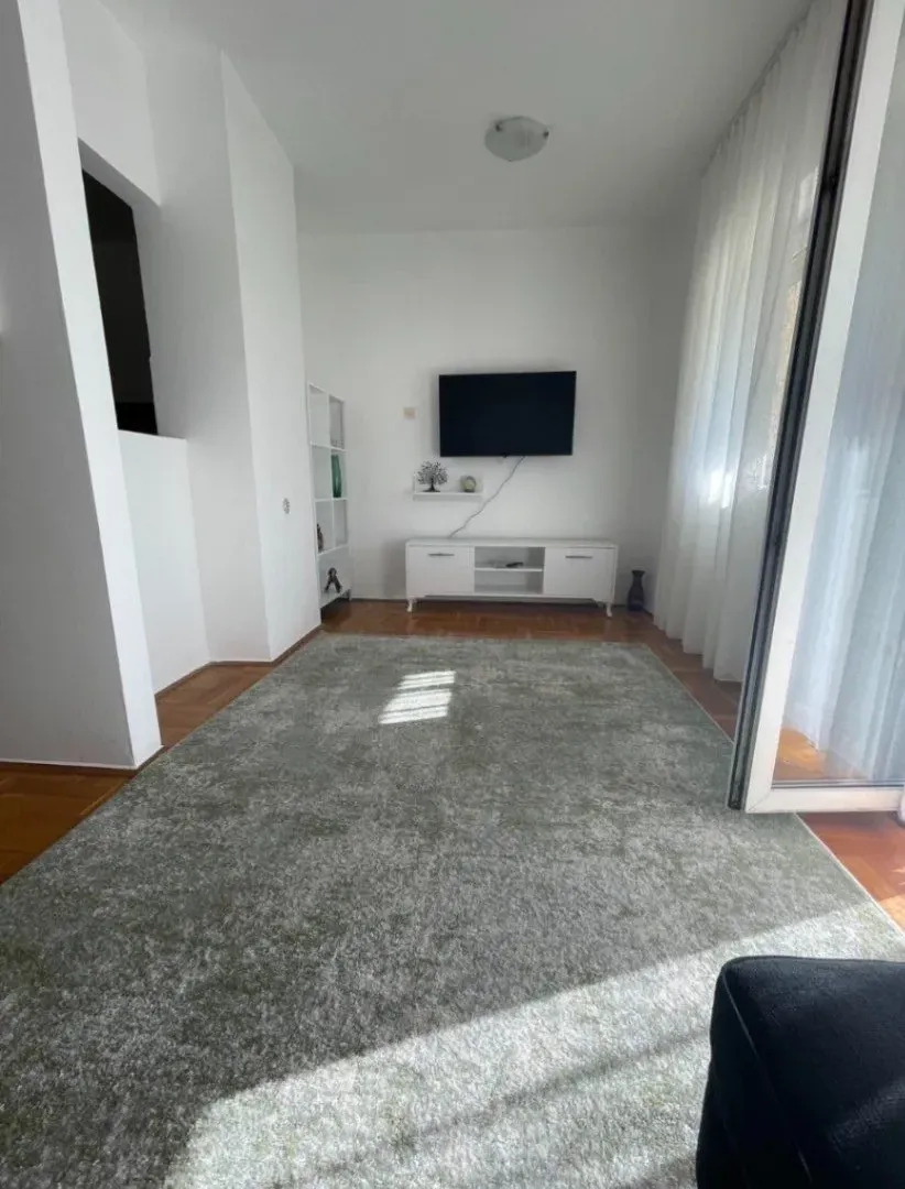 Prodaja, dvosoban stan, 65m², Stari Aerodrom, Podgorica