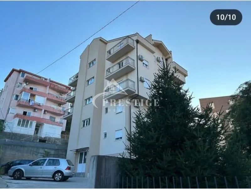 Prodaja, dvosoban stan, 70m², Zabjelo, Podgorica