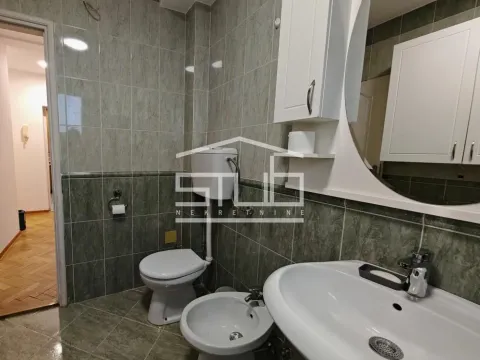 Izdavanje, trosoban stan, 82m², Čukarica, Beograd - image 12