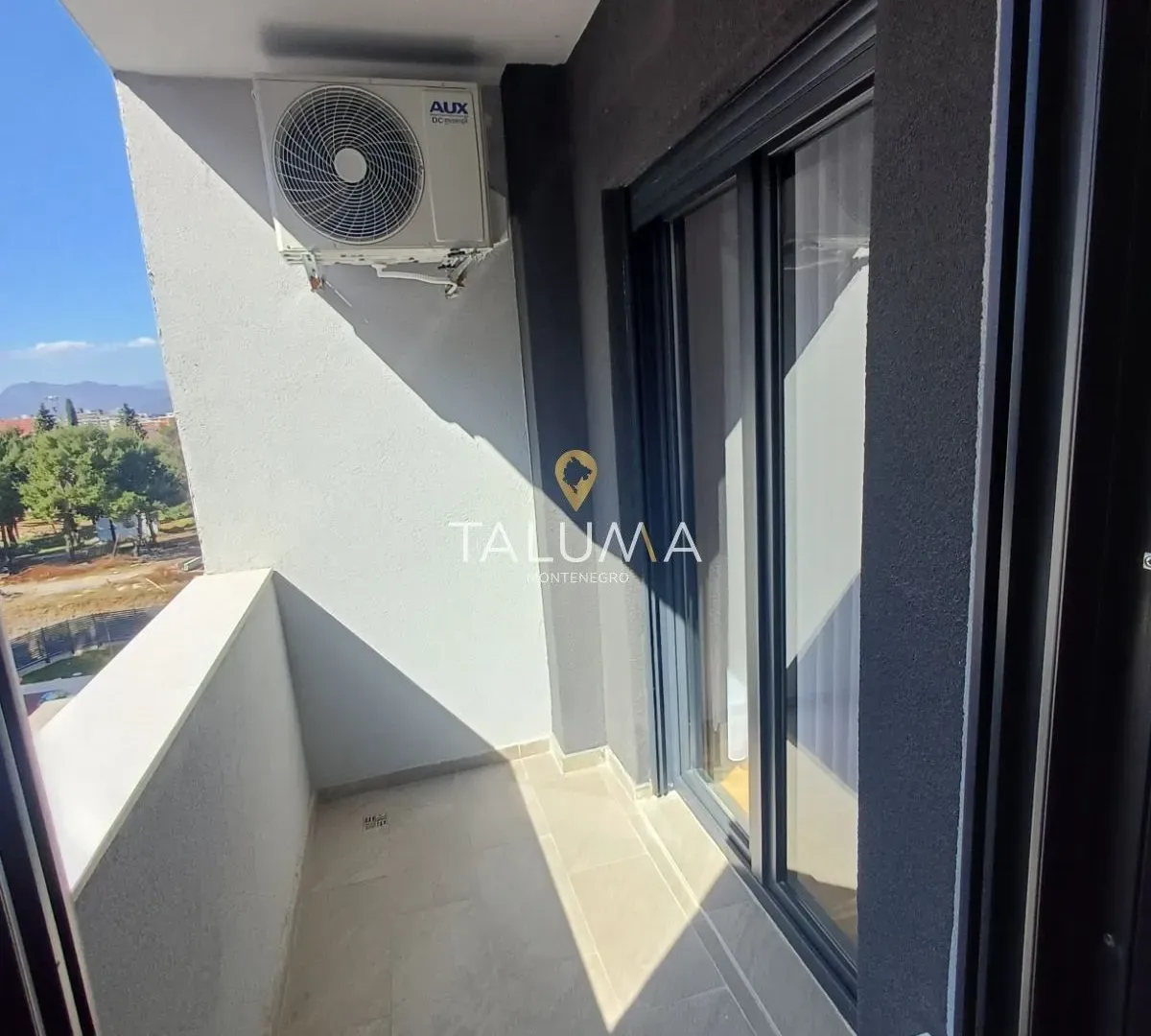 Izdavanje, jednosoban stan, 44m², Stari Aerodrom, Podgorica