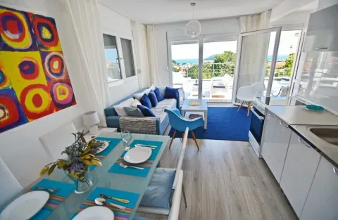 Rent, one bedroom apartment, 90m², Lazi, Budva - image 2