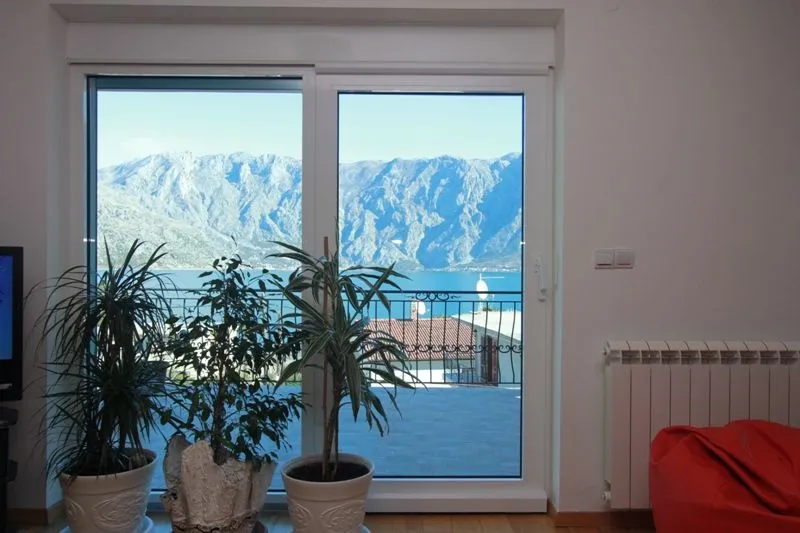 Sale, house, 300m², Stoliv, Kotor