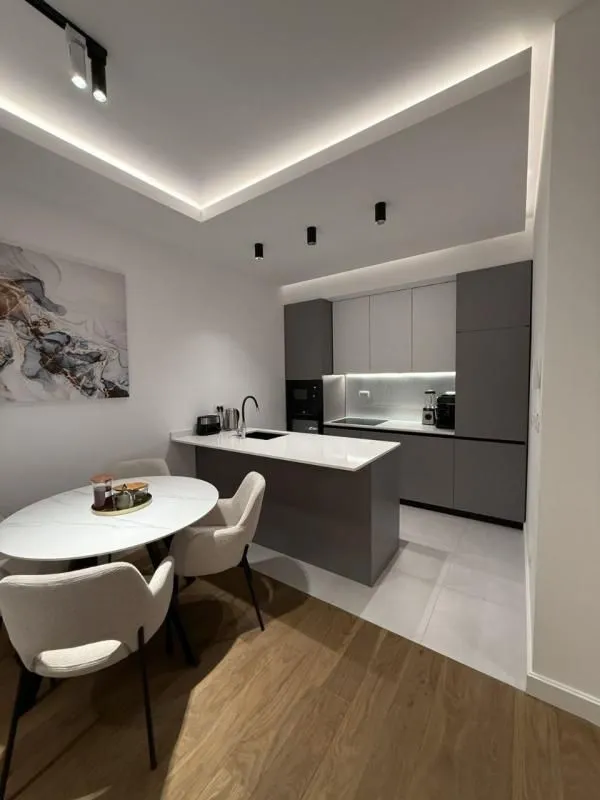 Prodaja, jednosoban stan, 65m², Bar, Crna Gora