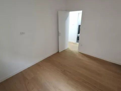 Prodaja, trosoban stan, 60m², Detelinara, Novi Sad Sve Podlokacije - image 9