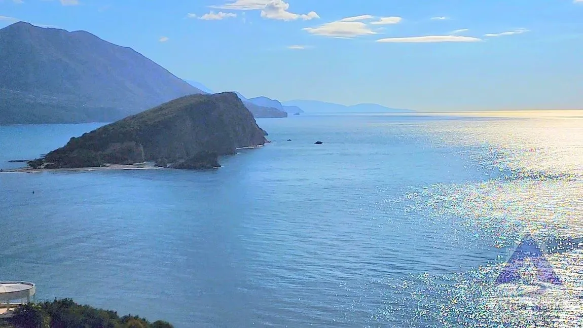 Sale, two bedroom apartment, 120m², Komoševina, Budva