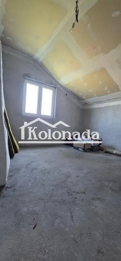 Prodaja, kuća, 243m², Nemenikuće, Sopot
