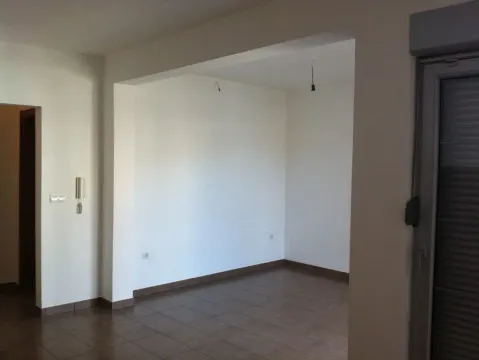 Prodaja, dvosoban stan, 44m², Petrovac, Budva - image 3