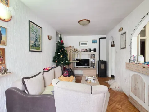 Sale, three bedroom apartment, 80m², Preko Morače, Podgorica - image 13