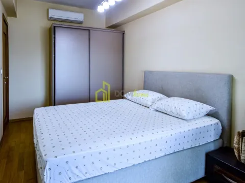 Izdavanje, dvosoban stan, 100m², Centar, Podgorica - image 5