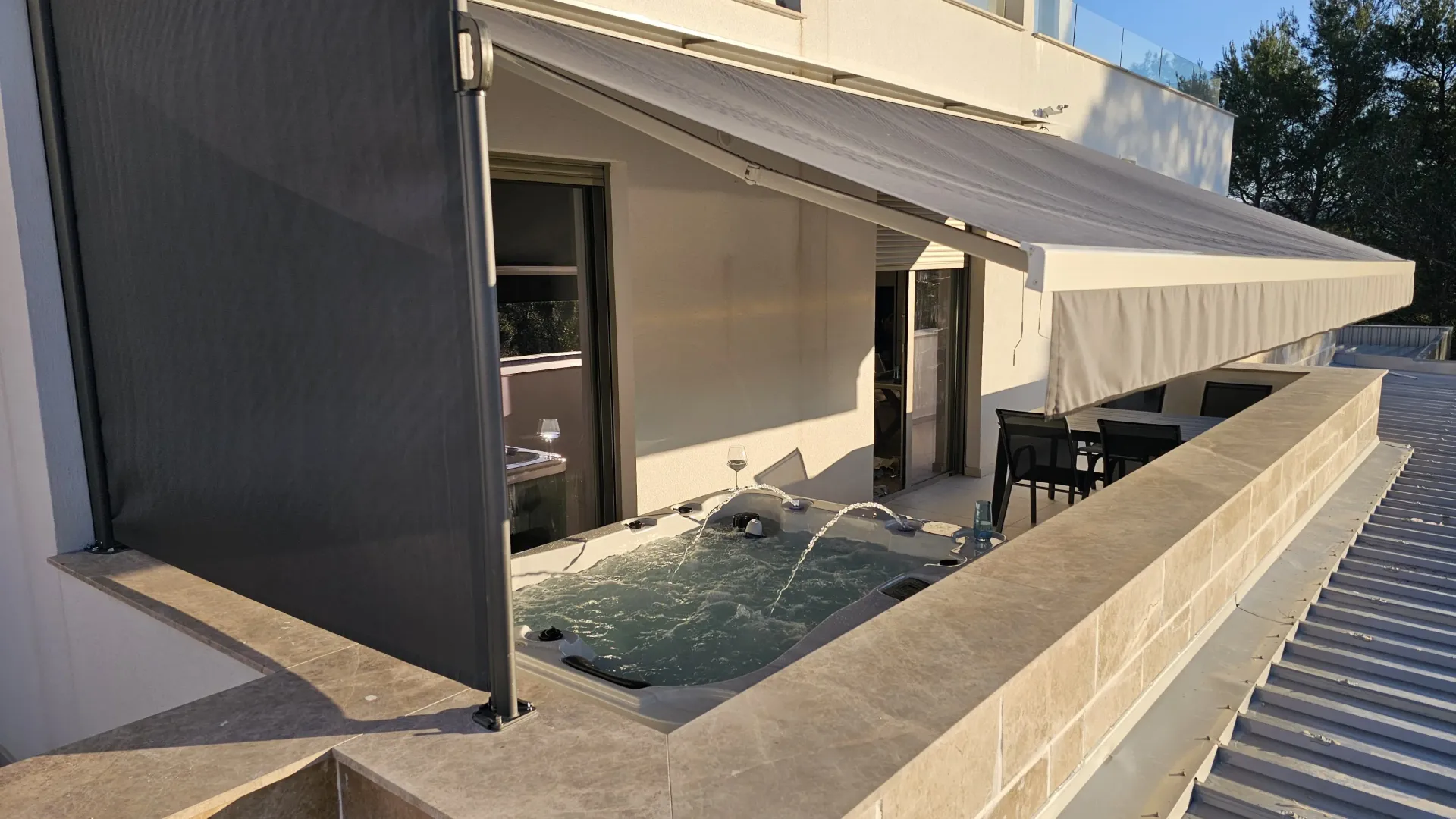 Prodaja, trosoban stan, 90m², Kava, Tivat