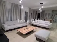 Sale, four bedroom apartment, 145m², Savski Venac, Beograd - image 2
