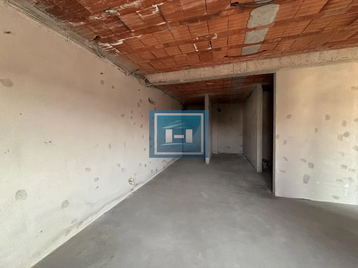 Prodaja, jednosoban stan, 65m², Centar, Jagodina