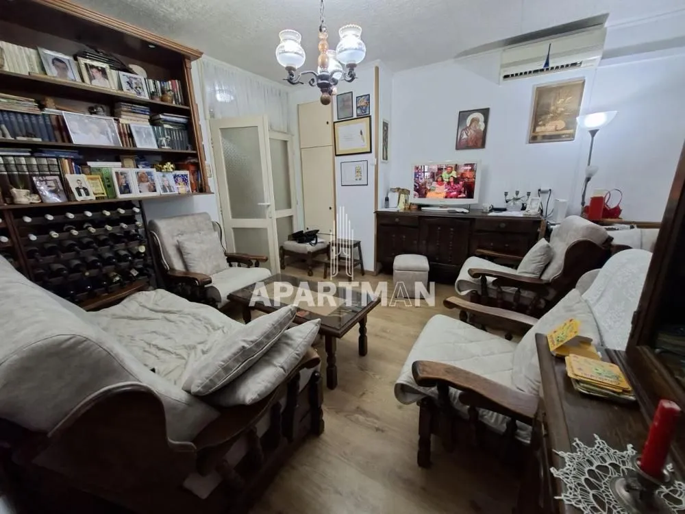 Prodaja, dvosoban stan, 62m², Zemun Sve Podlokacije, Beograd