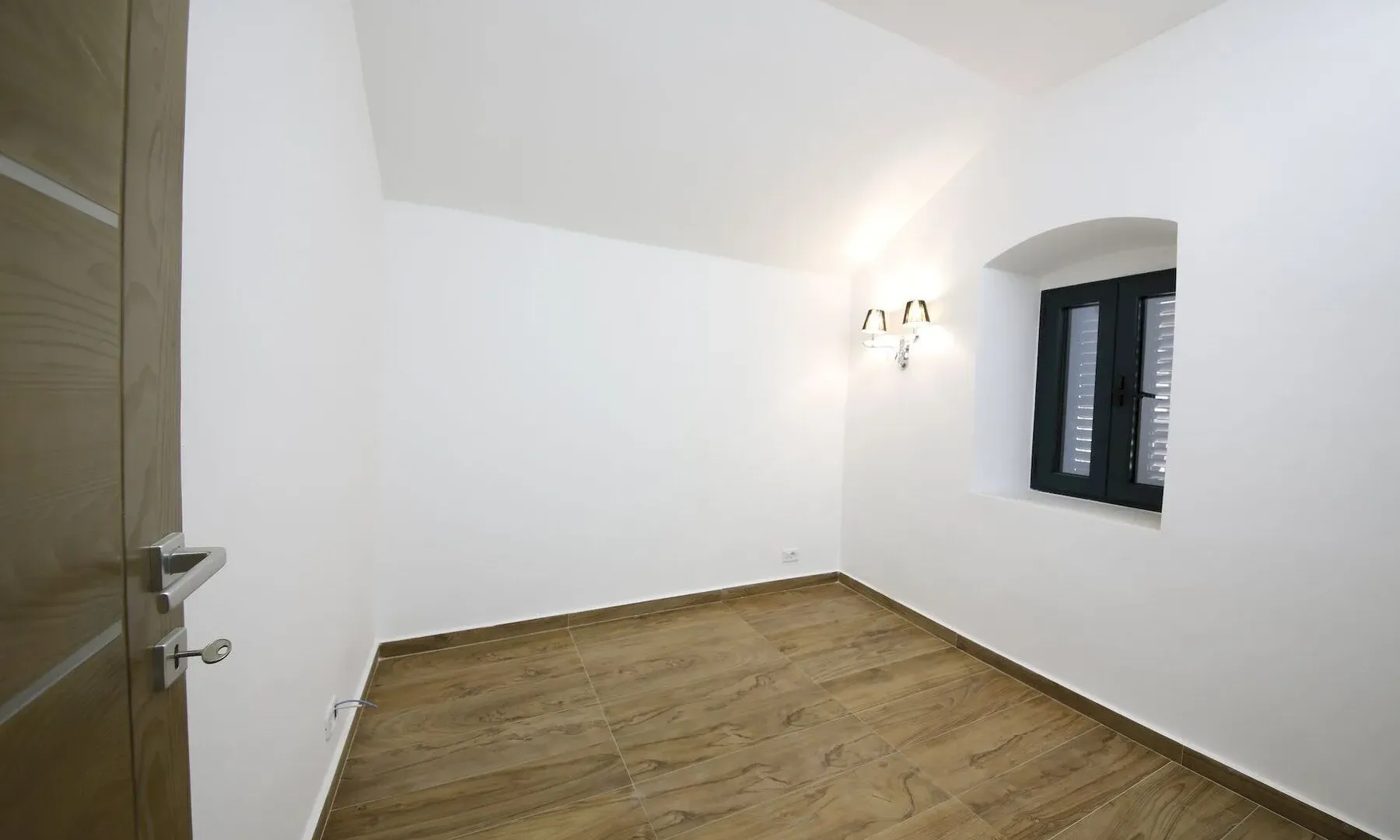 Sale, house, 250m², Kotor, Crna Gora