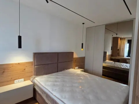 Rent, one bedroom apartment, 44m², Tološka šuma, Podgorica - image 7