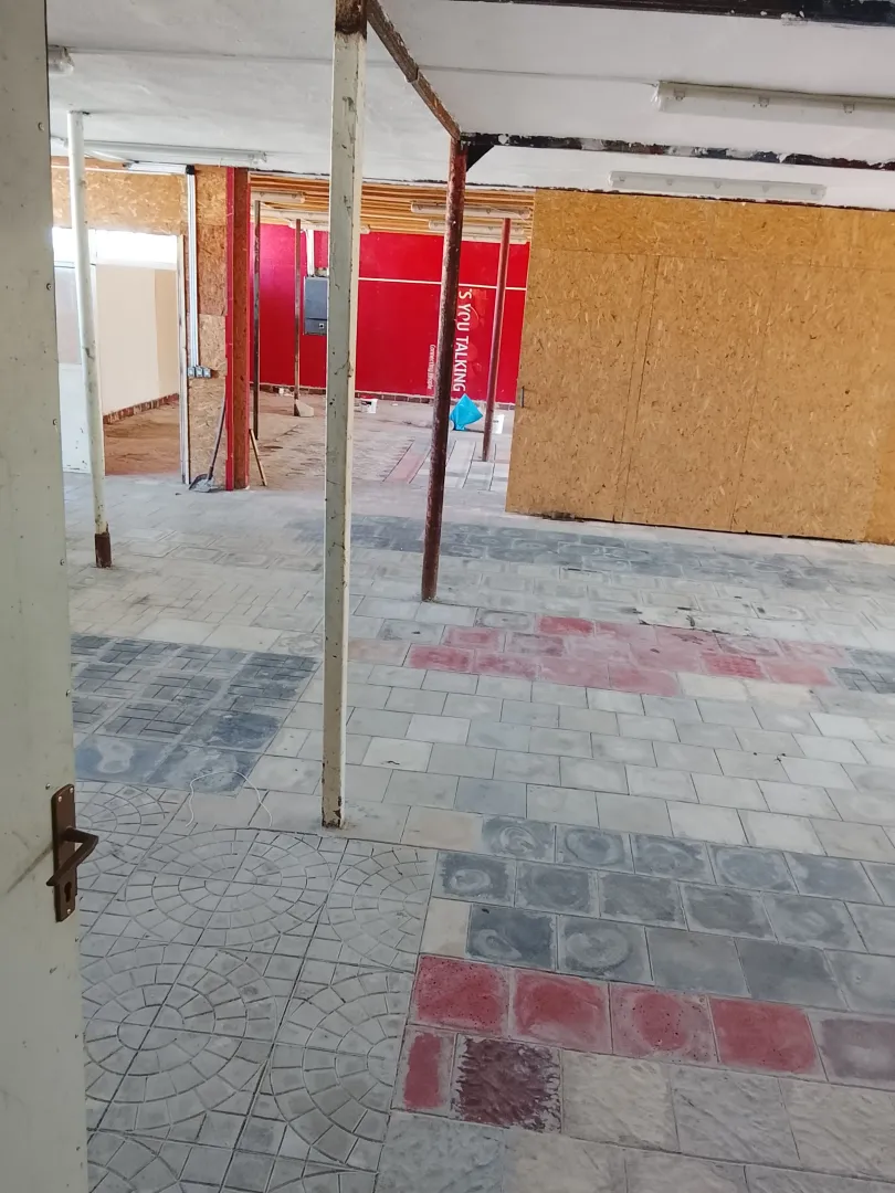 Rent, office space, 800m², Trešnja-Koviona, Sopot