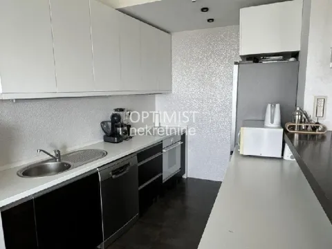 Prodaja, stan, 138m², Skojevsko Naselje, Beograd - image 12