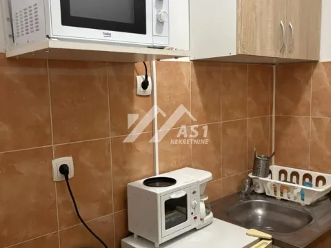 Rent, office space, 30m², Bulevar Oslobodjenja, Novi Sad Sve Podlokacije - image 5