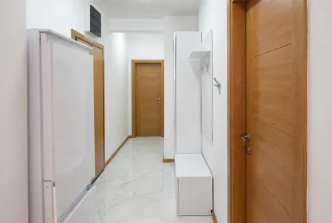 Prodaja, trosoban stan, 78m², Budva, Crna Gora - image 7