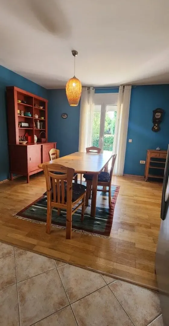 Prodaja, kuća, 200m², Tološi, Podgorica