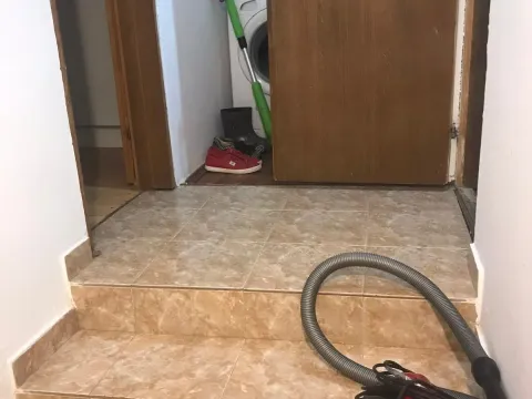 Prodaja, kuća, 180m², Podgorica, Crna Gora - image 4