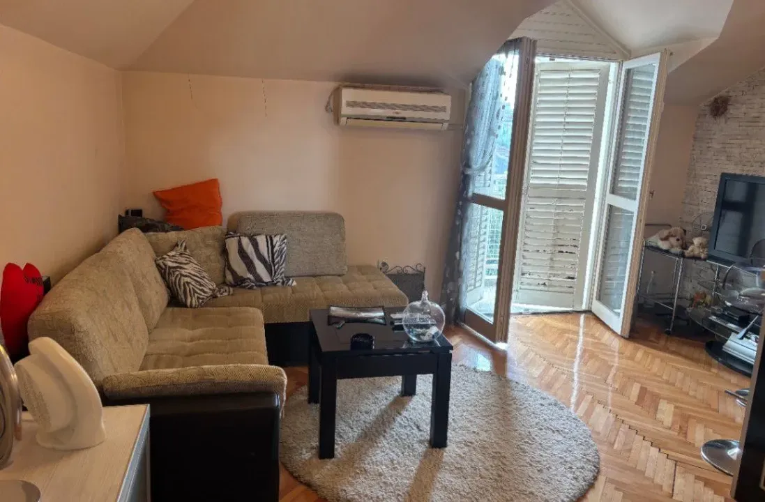 Sale, studio apartment, 27m², Malo Brdo, Podgorica