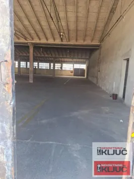 Rent, office space, 1200m², Salajka, Novi Sad Sve Podlokacije - image 9