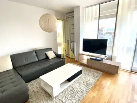 Rent, three bedroom apartment, 80m², Centar, Novi Sad - image 2