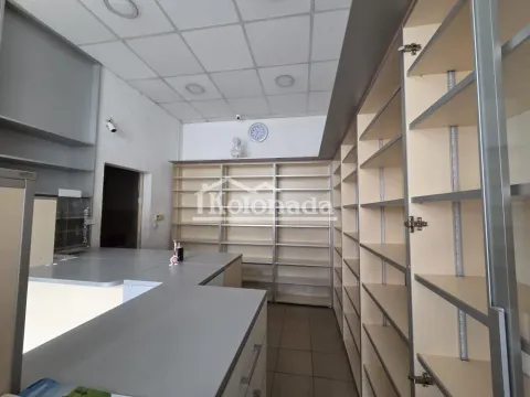 Izdavanje, poslovni prostor, 51m², Sopot, Beograd - image 2