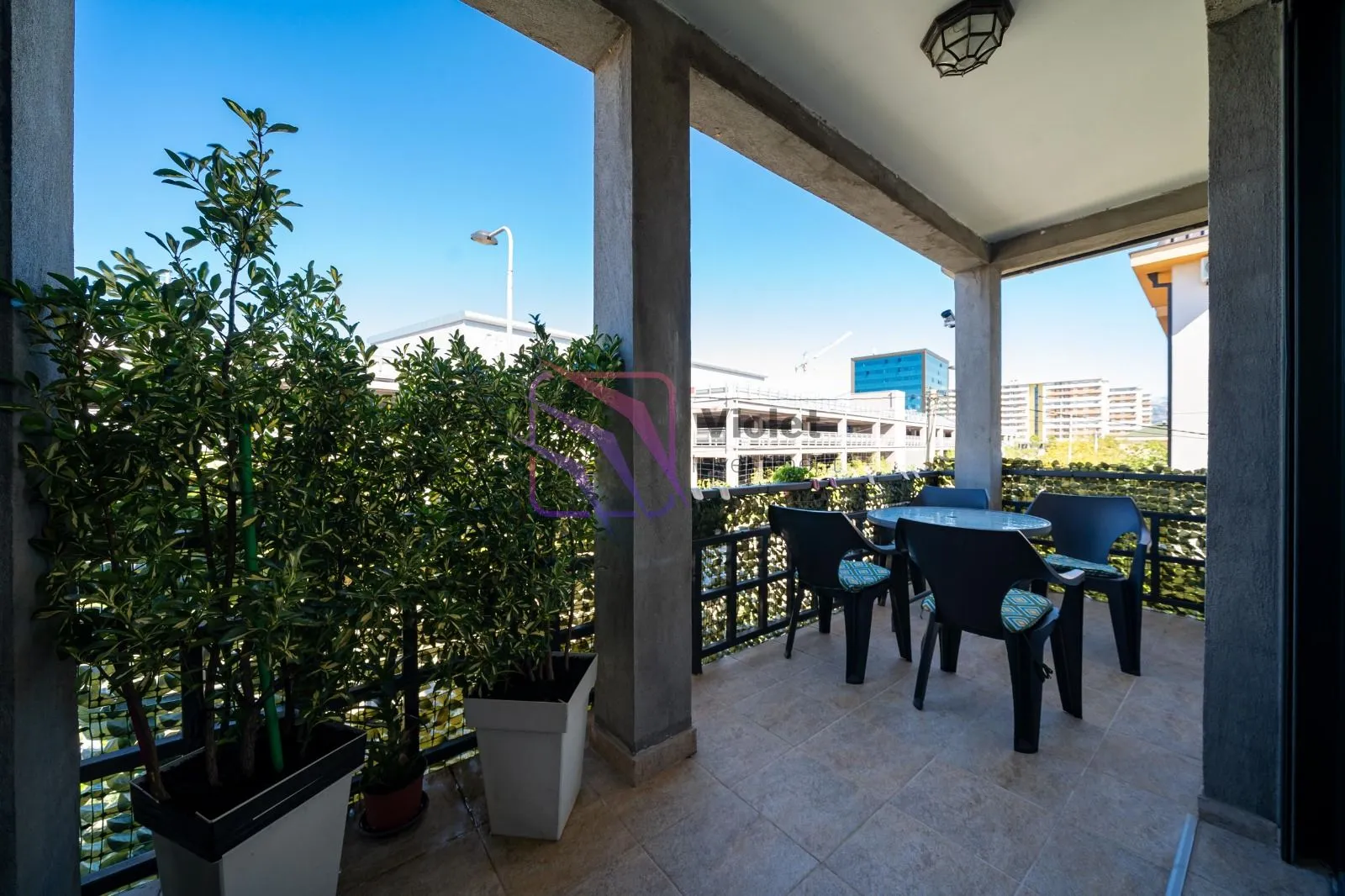 Rent, three bedroom apartment, 106m², 1 maj, Podgorica