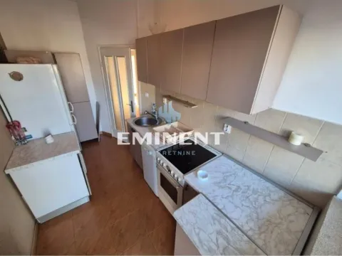 Rent, three bedroom apartment, 110m², Kalenić Pijaca, Vračar Sve Podlokacije - image 16