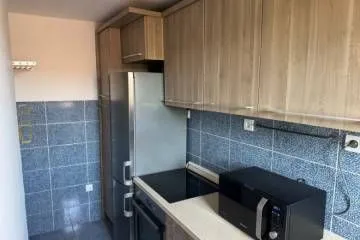 Izdavanje, trosoban stan, 68m², Savski Venac, Beograd - image 7
