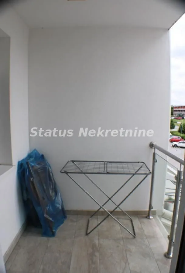 Prodaja, jednosoban stan, 50m², Sremska Kamenica, Petrovaradin